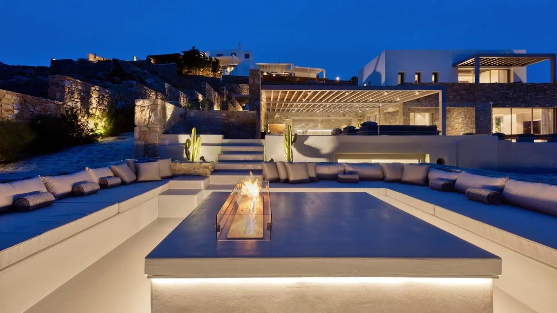 Astounding Mykonos Villa 6 Bedrooms Villa Brandy Private Infinity Pool Stunning Sea Views Elia Elia  اليونان